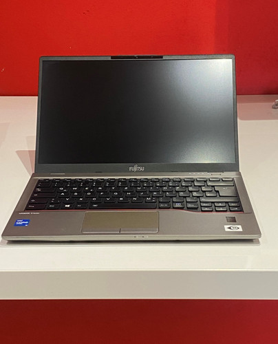 Fujitsu lifebook u7411 - fujitsu,